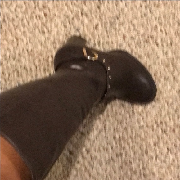 Shoedazzle relisted boots -brand new never worn - Picture 4 of 4